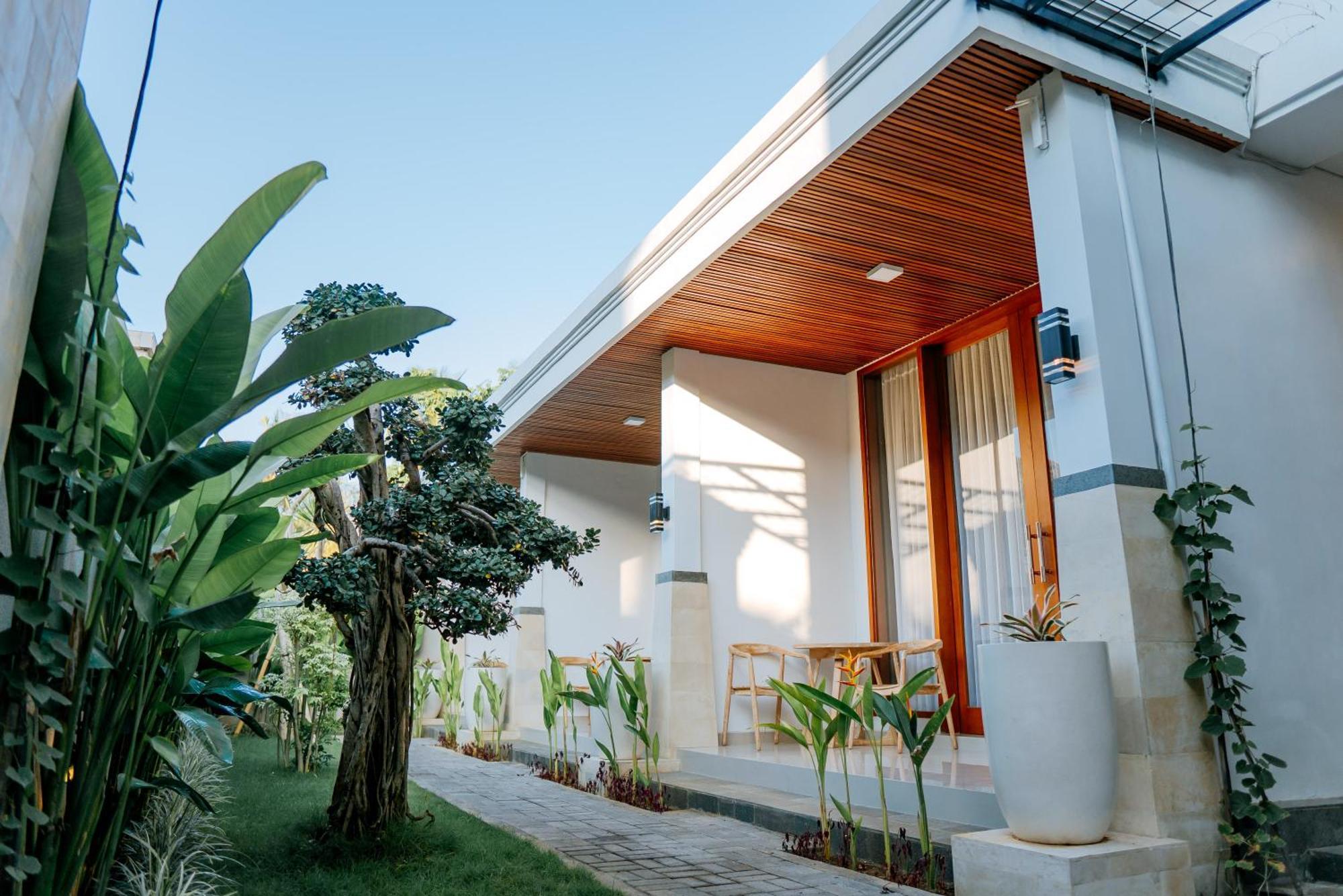 Bali Made Escape Hotel Gianyar  Bagian luar foto