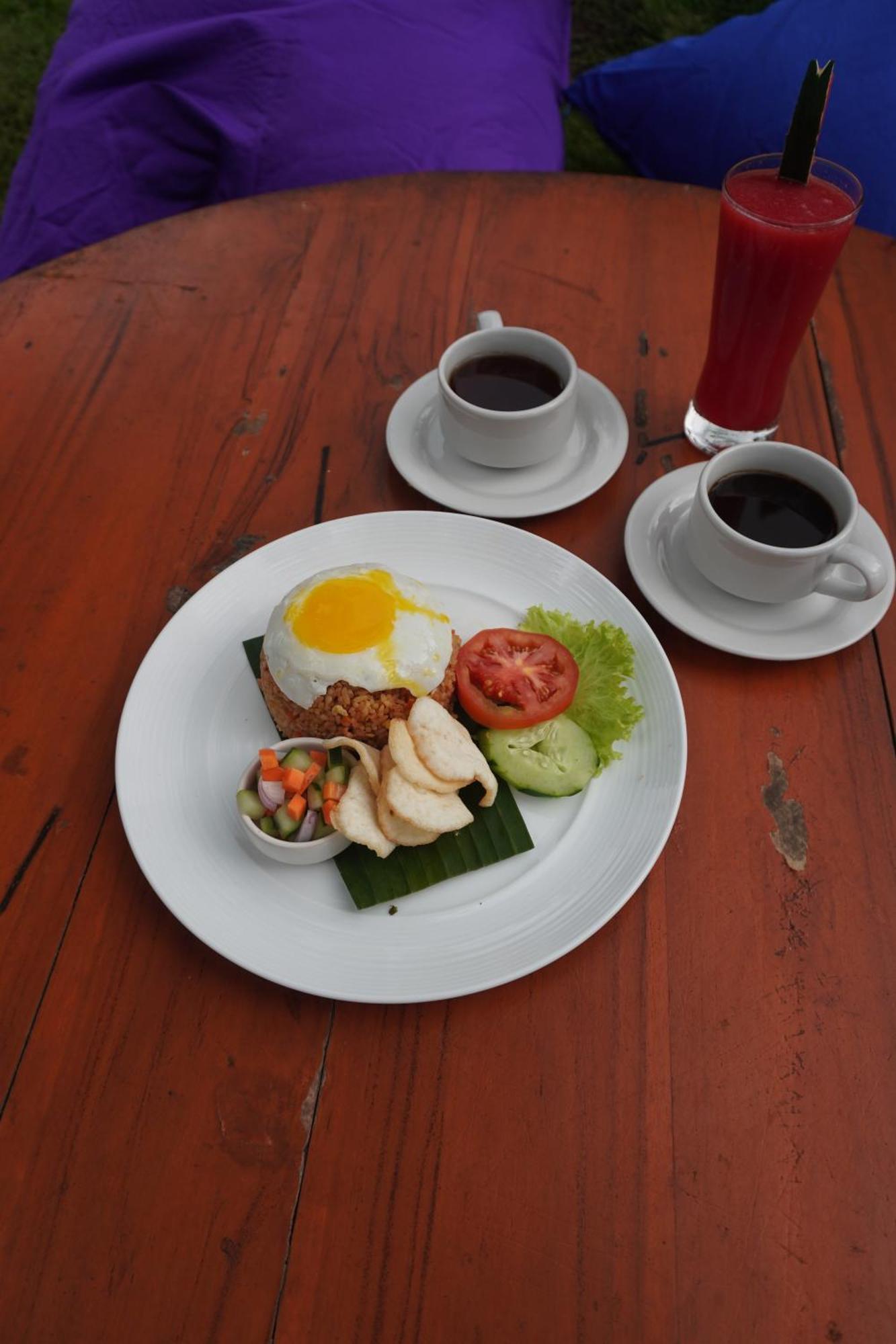 Bali Made Escape Hotel Gianyar  Bagian luar foto