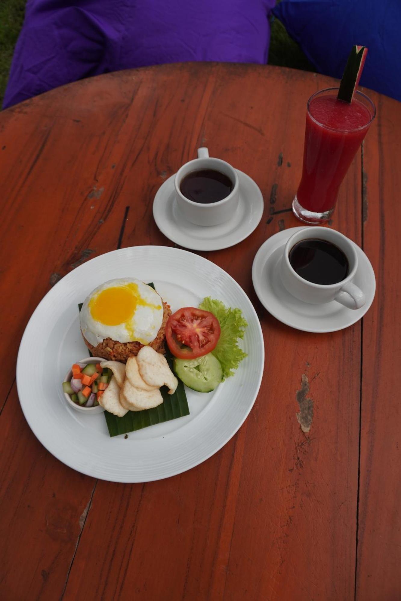 Bali Made Escape Hotel Gianyar  Bagian luar foto